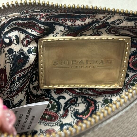 SHIRALEAH grey pebbled fringe wristlet - Picture 4 of 4